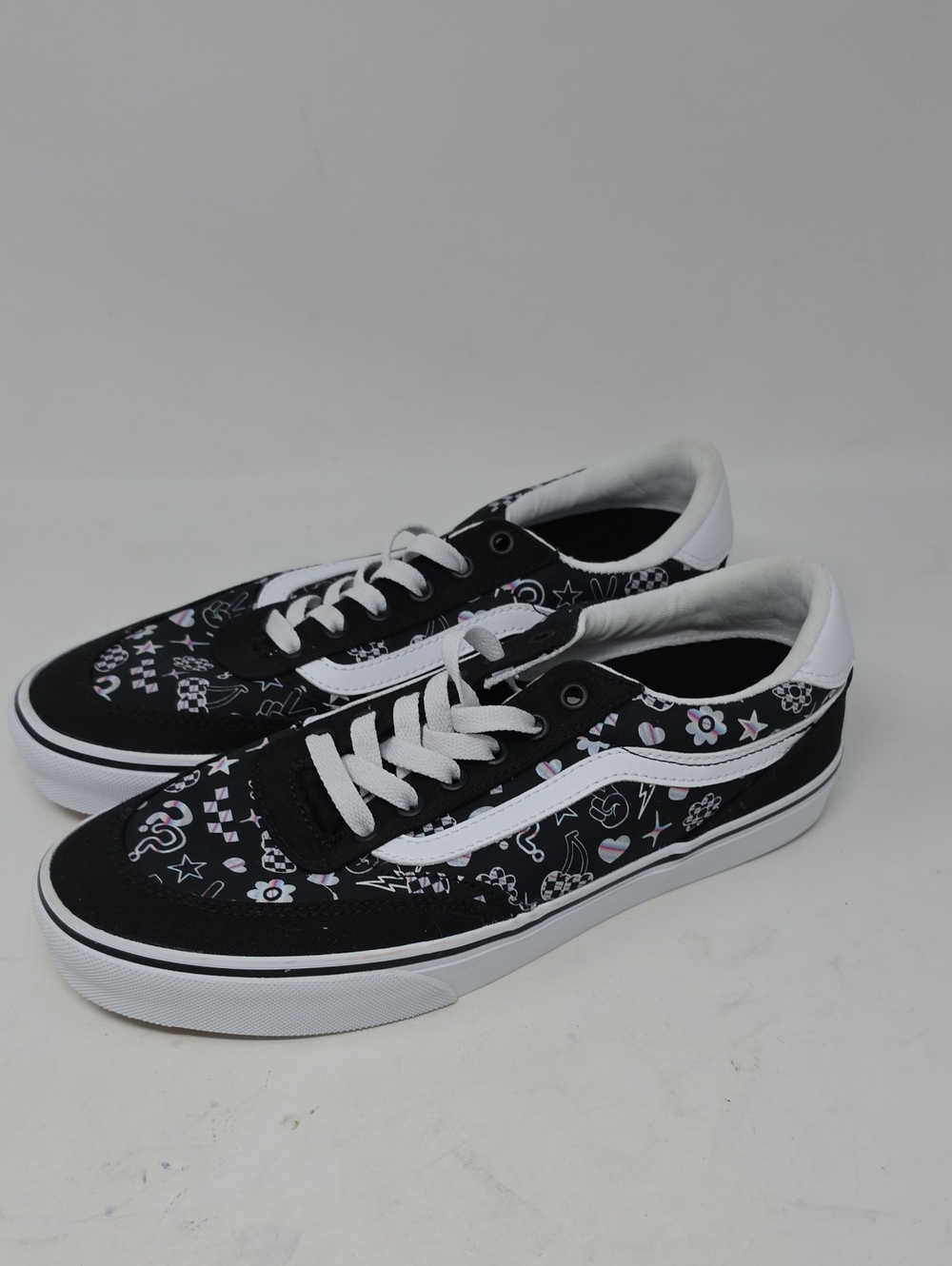 Vans Classic Low-Top Skate Sneakers - Black with White Trim Women's Size 10